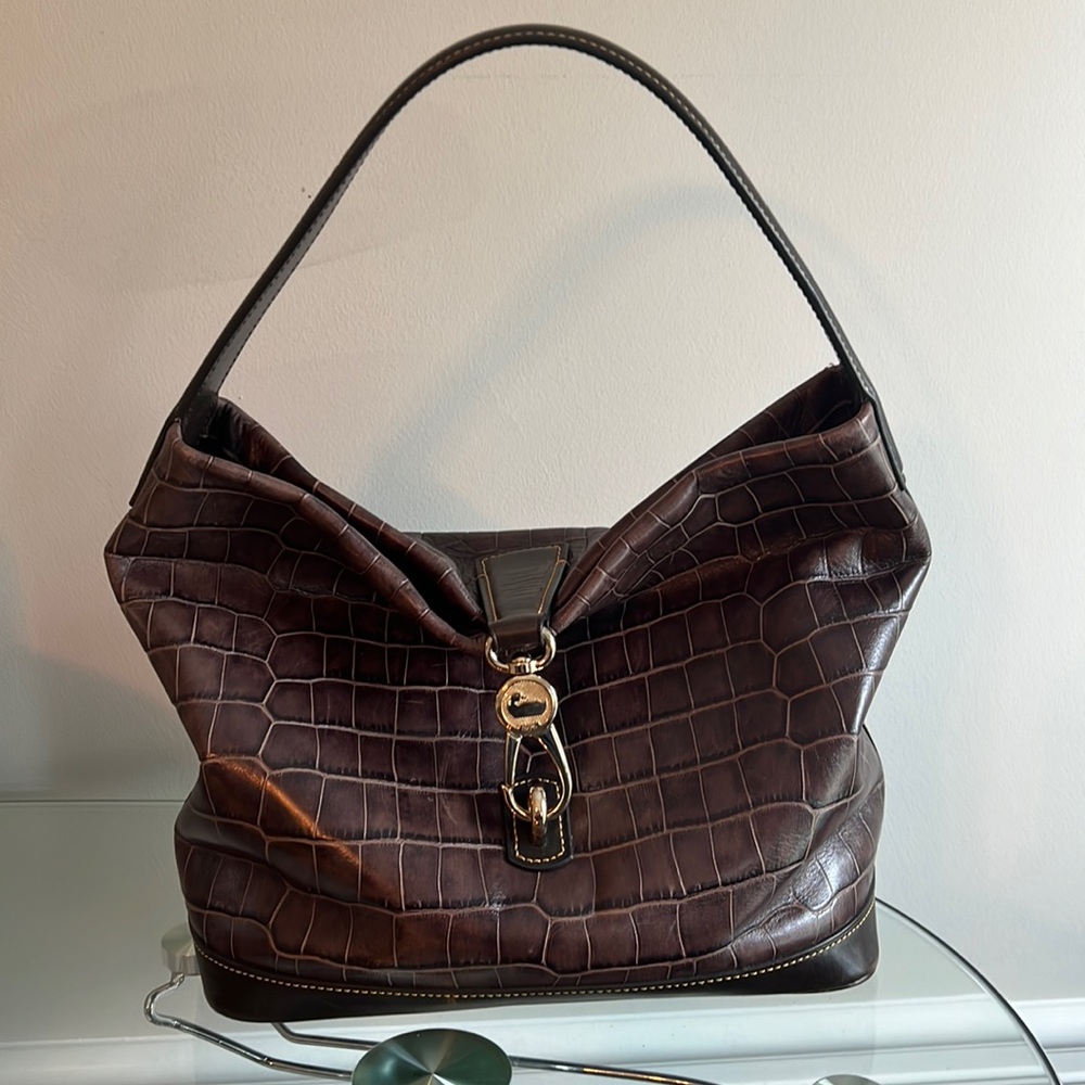 Dooney & Bourke Croco Embossed Leather Lily Shoulder Bag w/Logo Lock)